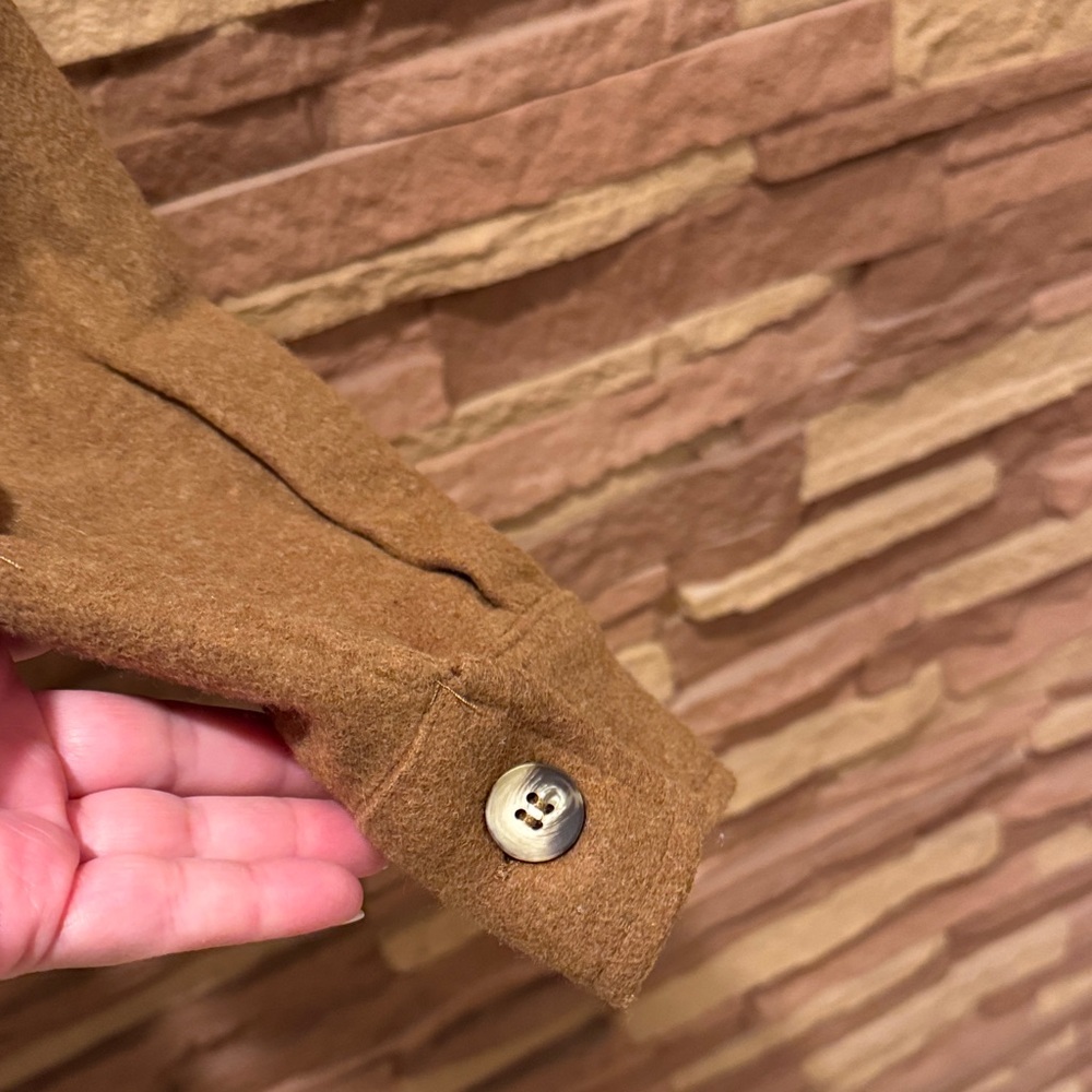 Bnwt Brown Jacket With Button Details - image 8